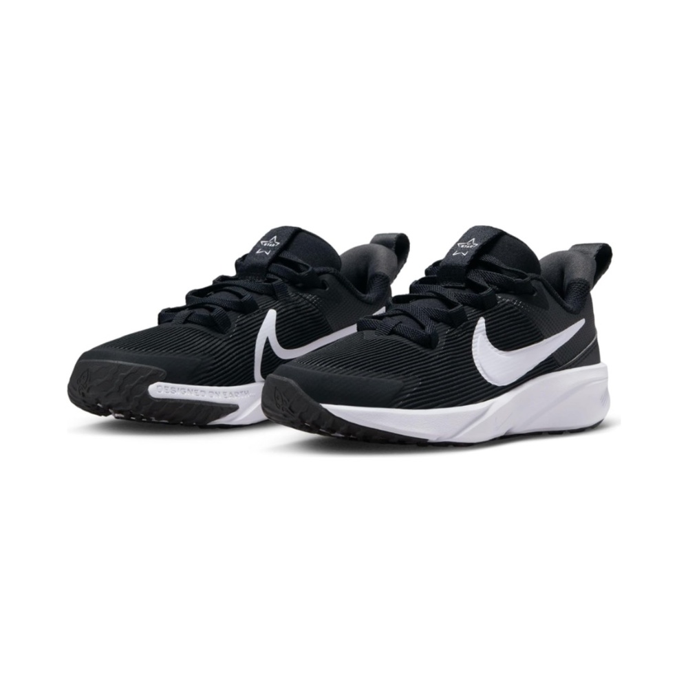 NIKE Star Runner 4 Boys  Size 12